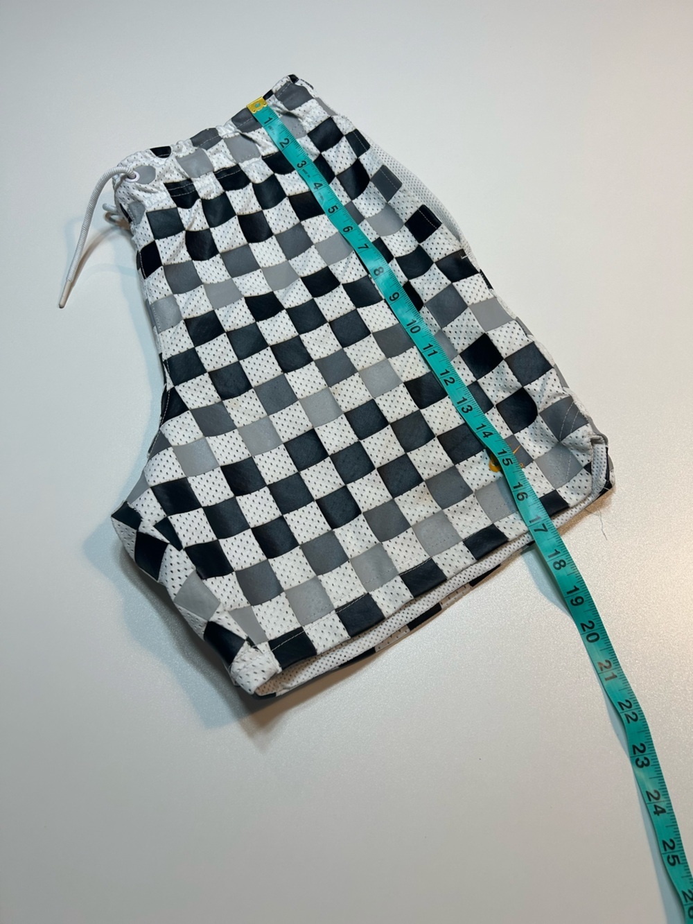 Nike Jordan Legacy AJ3 AOP Printed Mesh Checkerboard Polka Dot Shorts - Picture 3 of 7